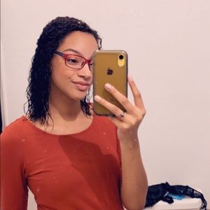 Meet your Posher, Destiny